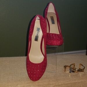 I•N•C International Concepts Pumps